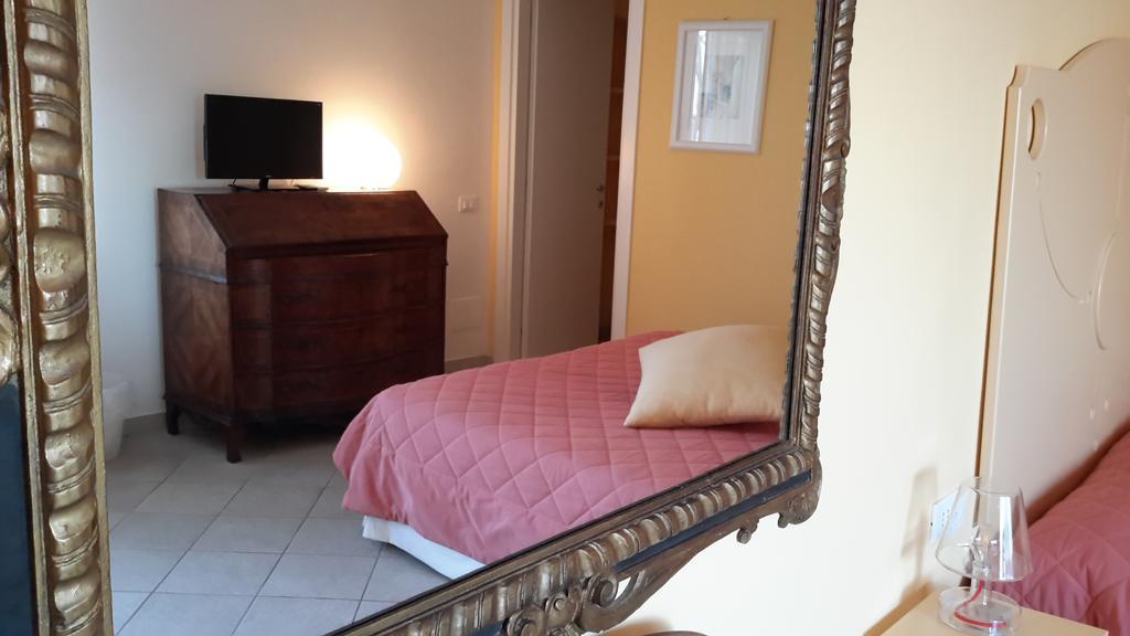 Le Sirene Bed and Breakfast Tellaro Exteriör bild