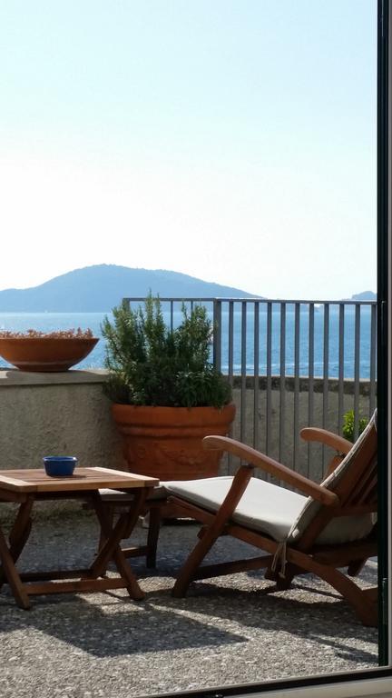 Le Sirene Bed and Breakfast Tellaro Exteriör bild