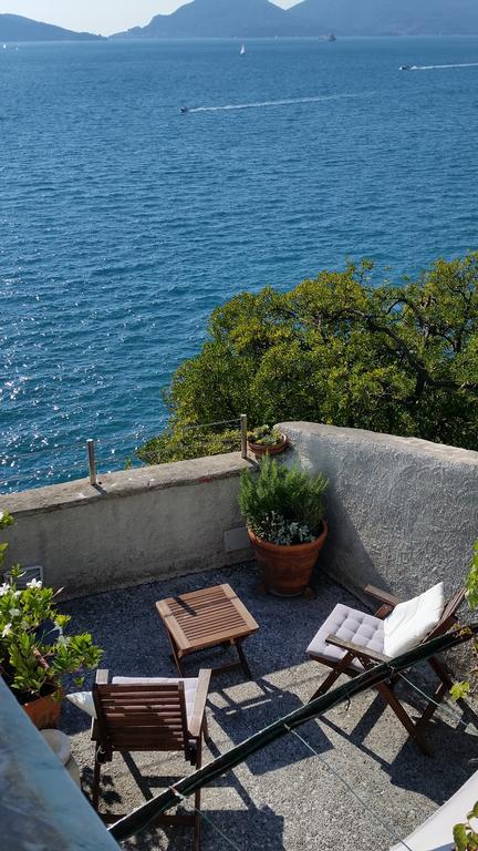 Le Sirene Bed and Breakfast Tellaro Exteriör bild