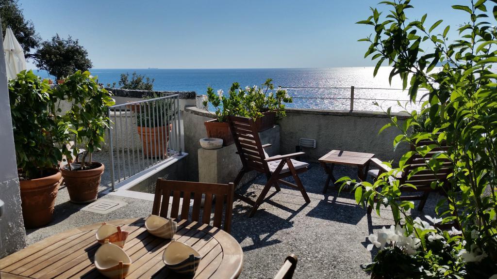 Le Sirene Bed and Breakfast Tellaro Exteriör bild